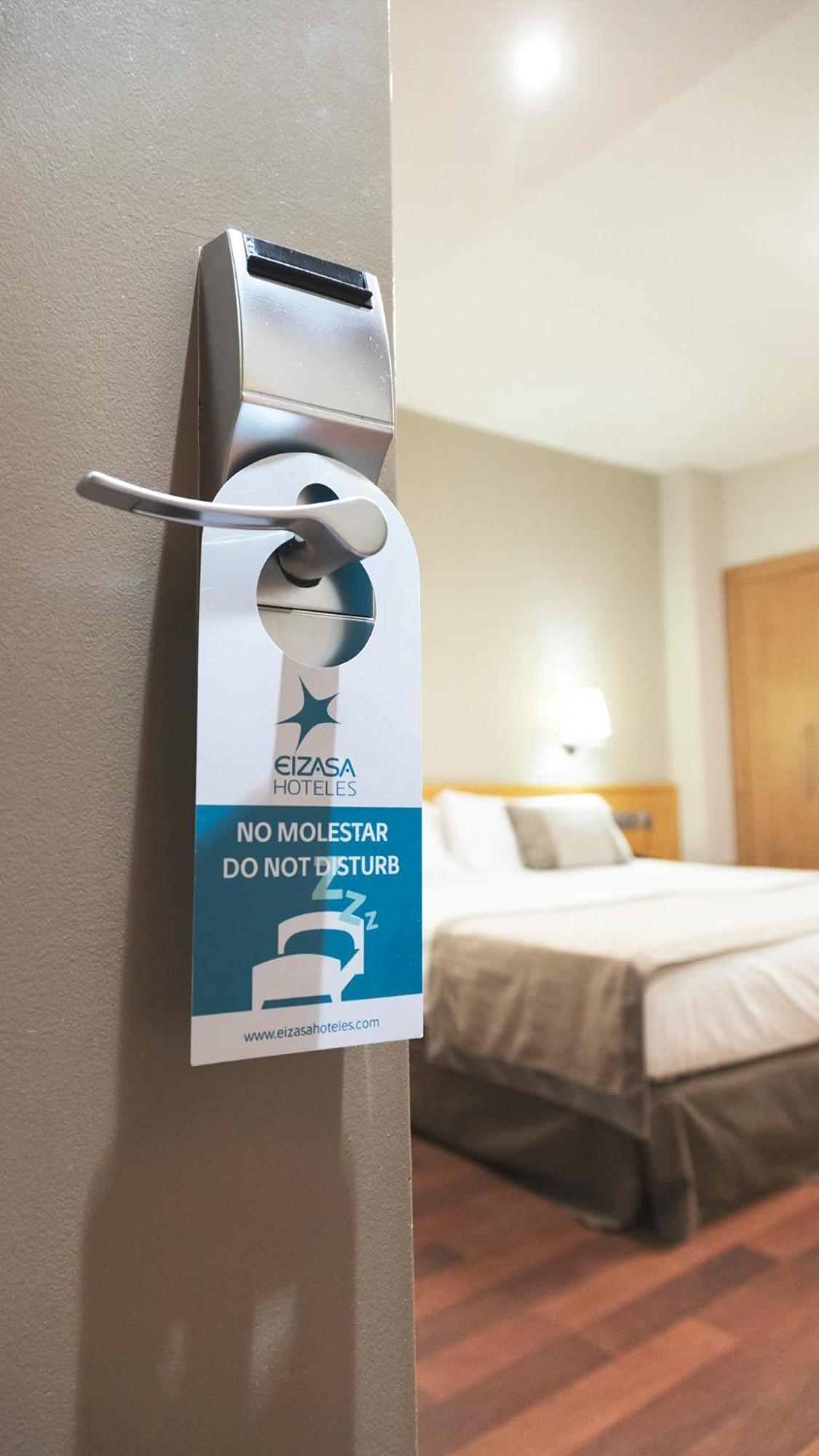 Hotel Real Lleida Kültér fotó