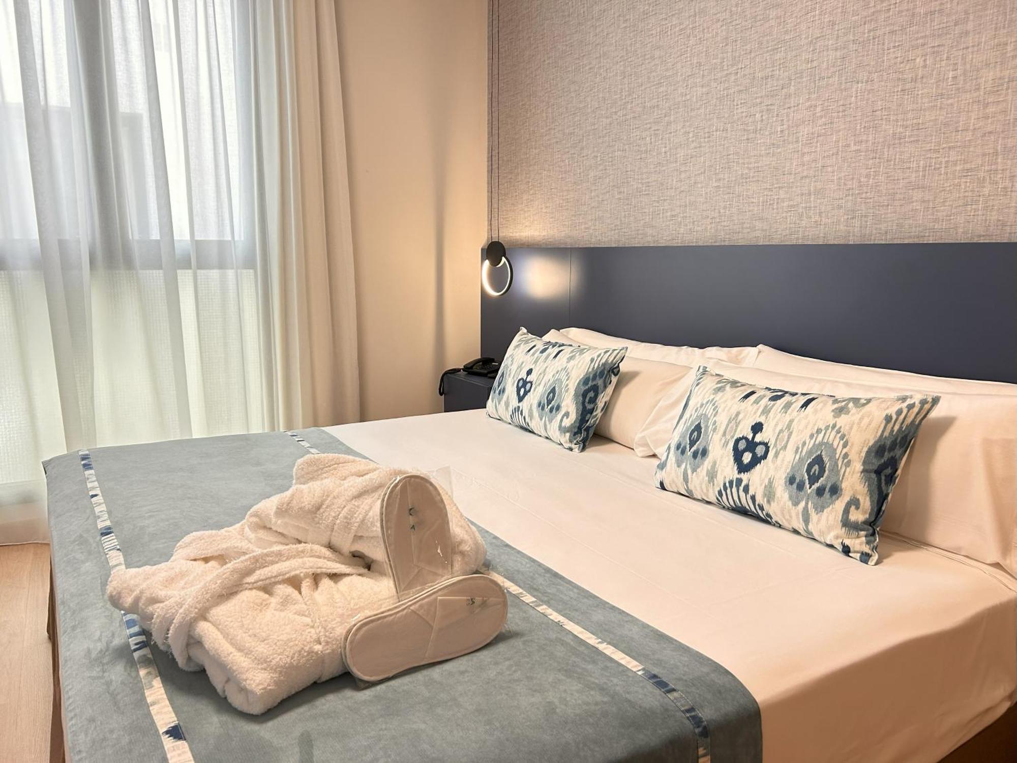 Hotel Real Lleida Kültér fotó