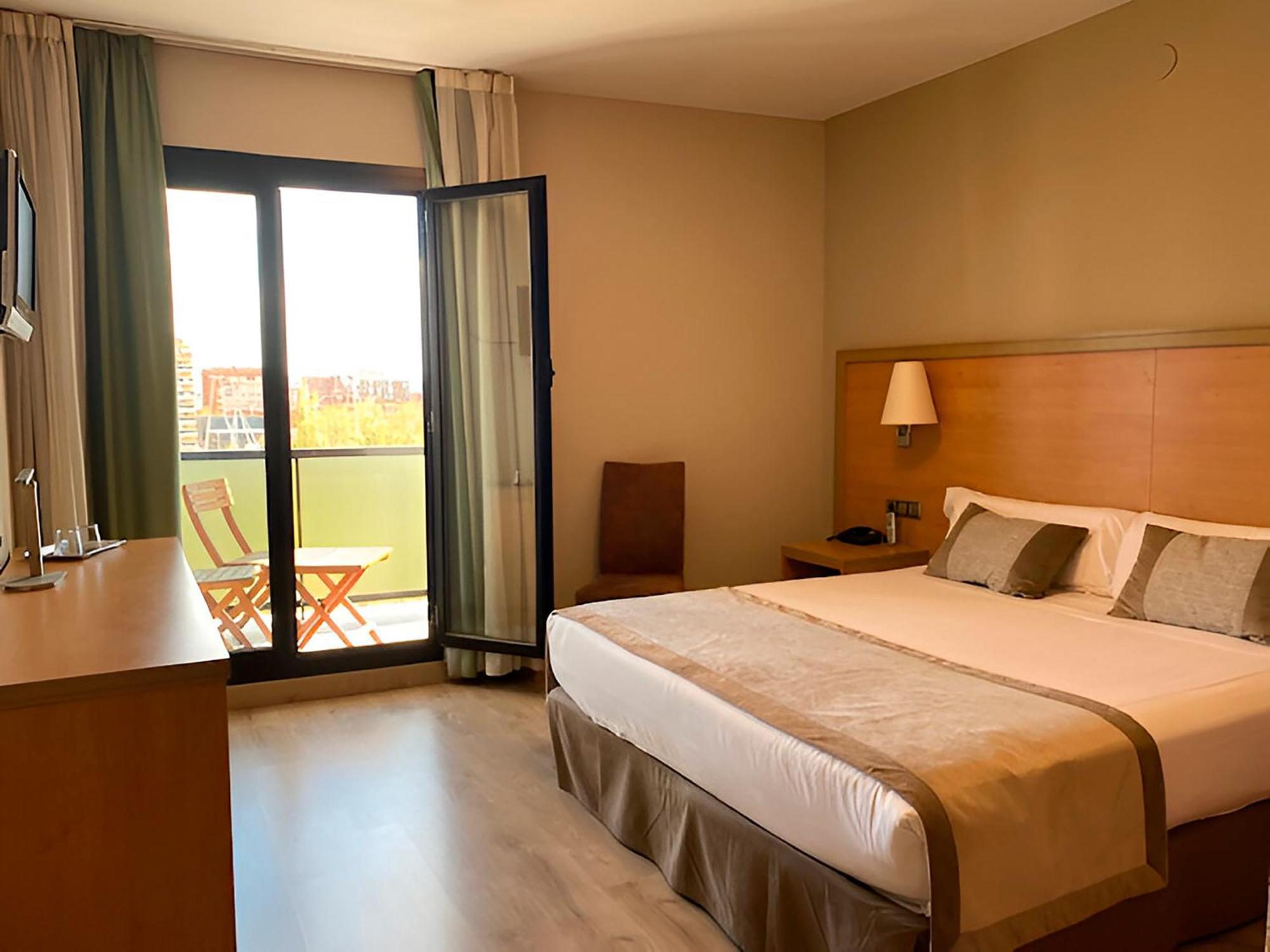 Hotel Real Lleida Kültér fotó